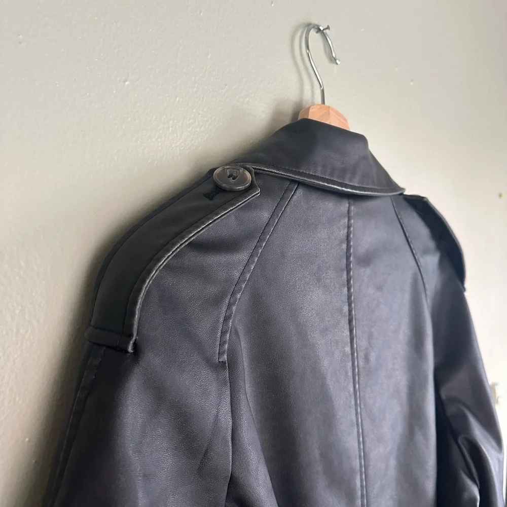 Zara Elegant Black Trench Coat - Picture 5 of 6